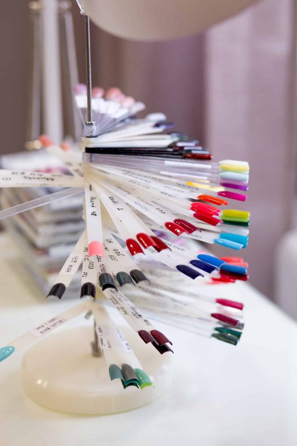 Sublimez vos ongles instantanément avec les faux ongles