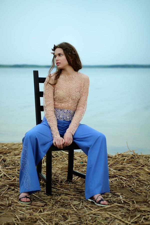 Comment s'inspirer des tendances vestimentaires Yk2 ?