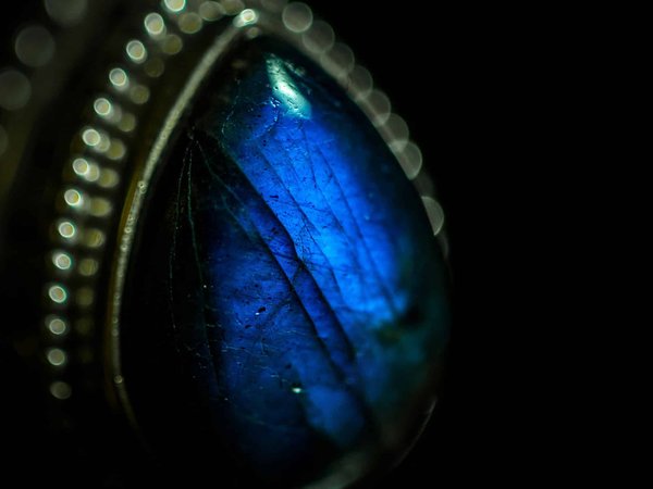 Quels sont les bienfaits de la Pierre labradorite ?